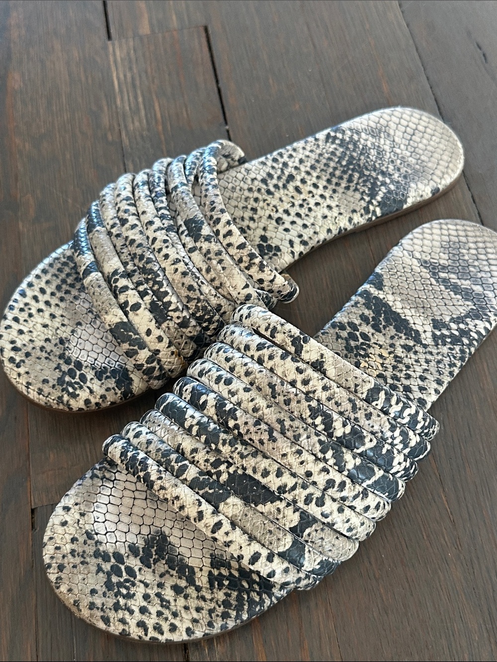 Tkees 8 Snake Print Slide Sandals - Black & Cream $120